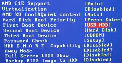 将Win7 PE制作成U盘启动在虚拟系下统进行各种操作